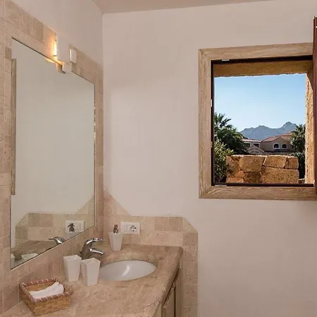 Luxury In Cala Del Faro